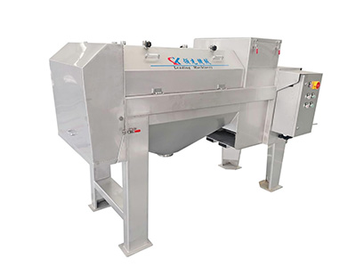 新疆油甘果去核机